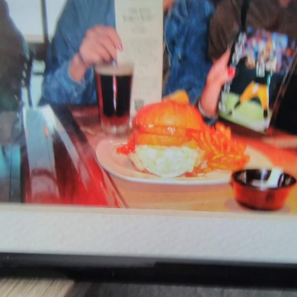 Framed Aaron Rogers/Lambeau Field Collectibles - Picture 5 of 5